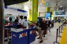 Program Trip and Win,...