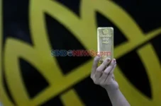 Beli Emas Antam dan...