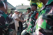 Prabowo Serahkan 153...