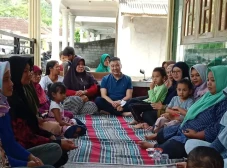 Penuhi Aspirasi Warga,...