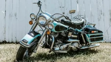 Harley-Davidson FLH...