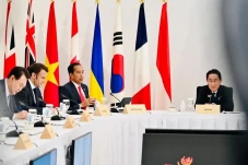 Presiden Jokowi Ajak...