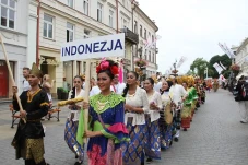 FISIP UI Mengirim Misi...