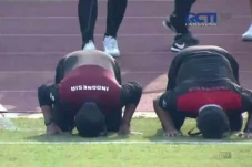 Sujud Syukur Menurut...