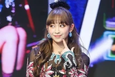 7 Idol K-Pop Asal Asia...