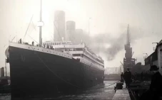 Penampakan Titanic di...