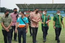 Jadi Stadion Tertutup...