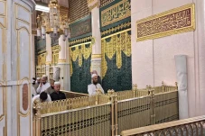 Permudah Masuk Raudhah,...