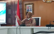 Risma: Tak Ada Bansos...