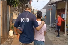Curi Motor Pemilik Kontrakan,...
