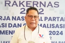 Pejabat Dinkes DKI Pamer...