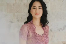 Prisa Nasution Berduka,...