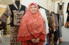 8 Warkop Girl Legendaris,...