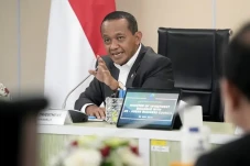 Asing Kuasai Tambang...