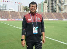Indra Sjafri Berdoa...