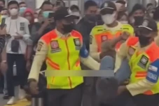 Pencopet Wanita Tertangkap...