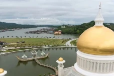 10 Negara dengan Utang...