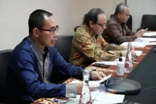 Paspor Ditahan Perusahaan...