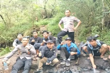 5 Pelajar Madrasah Aliyah...