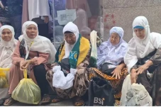 Jemaah Indonesia Mulai...