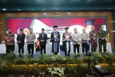 Jenderal Polisi Bintang...