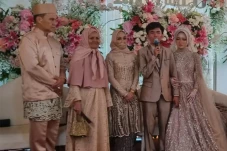 Tiko Pemuda Viral yang...