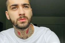 Zayn Malik Tulis Pesan...