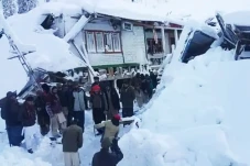 Salju Longsor di Pakistan...