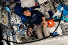 Astronot Wanita Pertama...