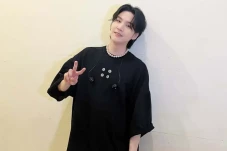 Sukses Konser di Jakarta,...