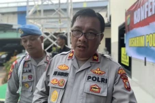 Berawal Pinjam Mobil,...