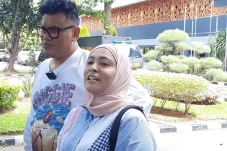 Jadi Caleg, Uya Kuya...