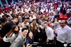 Prabowo Ingatkan Indonesia...
