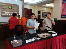 2 Geng Remaja Tawuran...