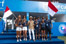 6 Atlet Indonesia Kejar...