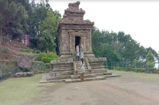 Momen Libur Panjang,...