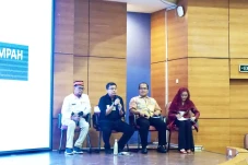Atasi Masalah Sampah,...