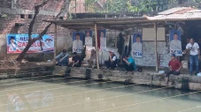 Jalin Kedekatan dengan...