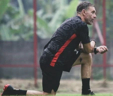 Persija Jakarta Pinjamkan...