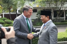 4 Mata dengan Wakil...