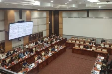 Rapat Perdana di DPR...