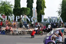 Deretan Gedung Peninggalan...