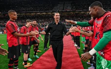 Profil Zlatan Ibrahimovic,...