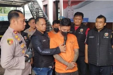 Polisi Tangkap Pencuri...