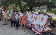 Tukang Becak di Solo...