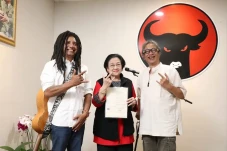 Butet Puji Megawati...