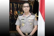 Sakit, Mantan Kabag...