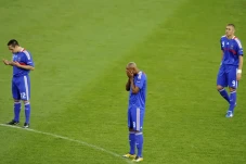 10 Pemain Sepak Bola...