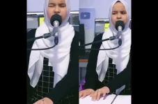 Putri Ariani Baca Al-Quran,...