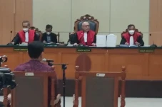Luhut Tak Terima Dipanggil...